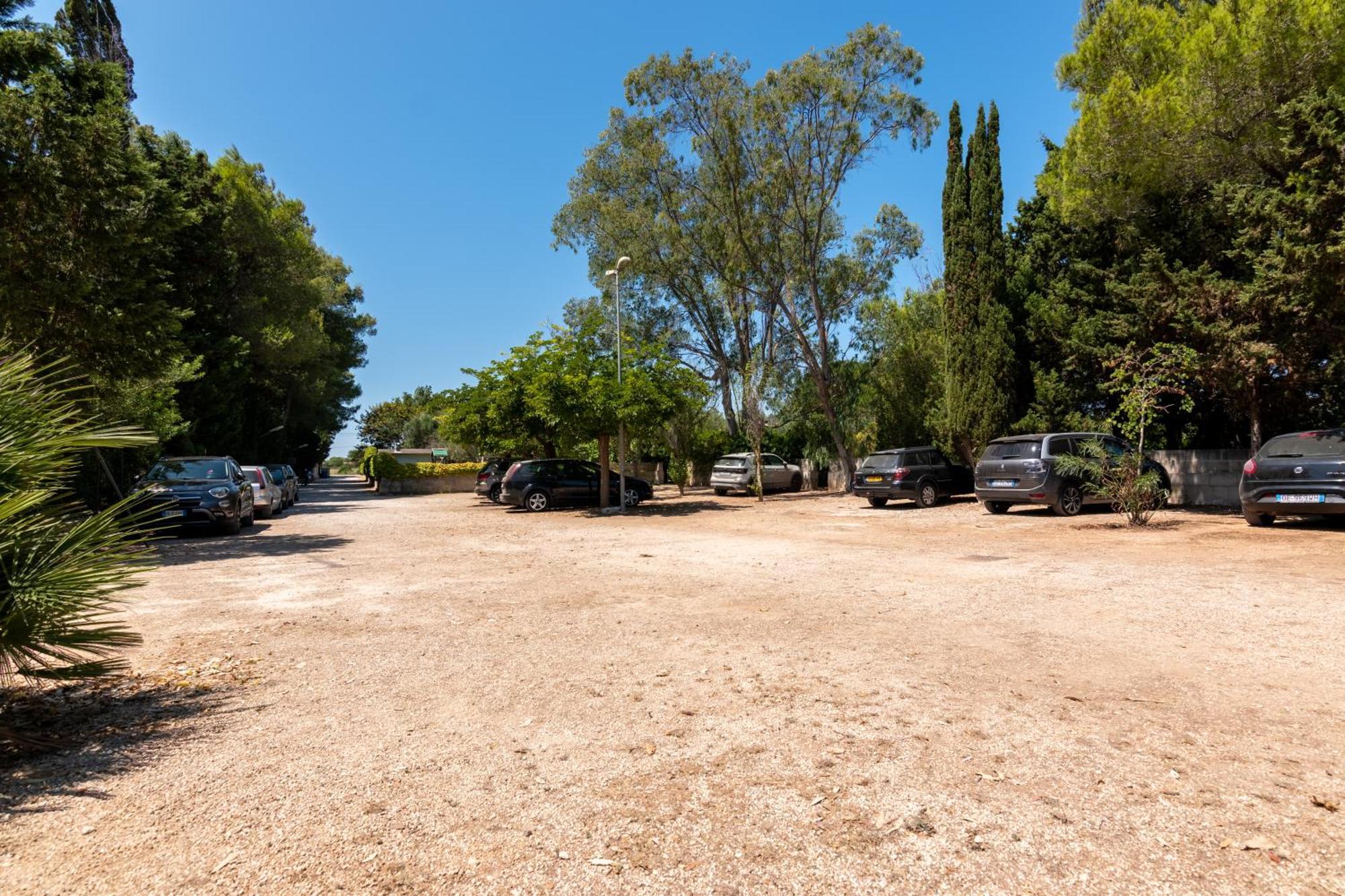 Bio Agriturismo Salos Alimini Bagian luar foto