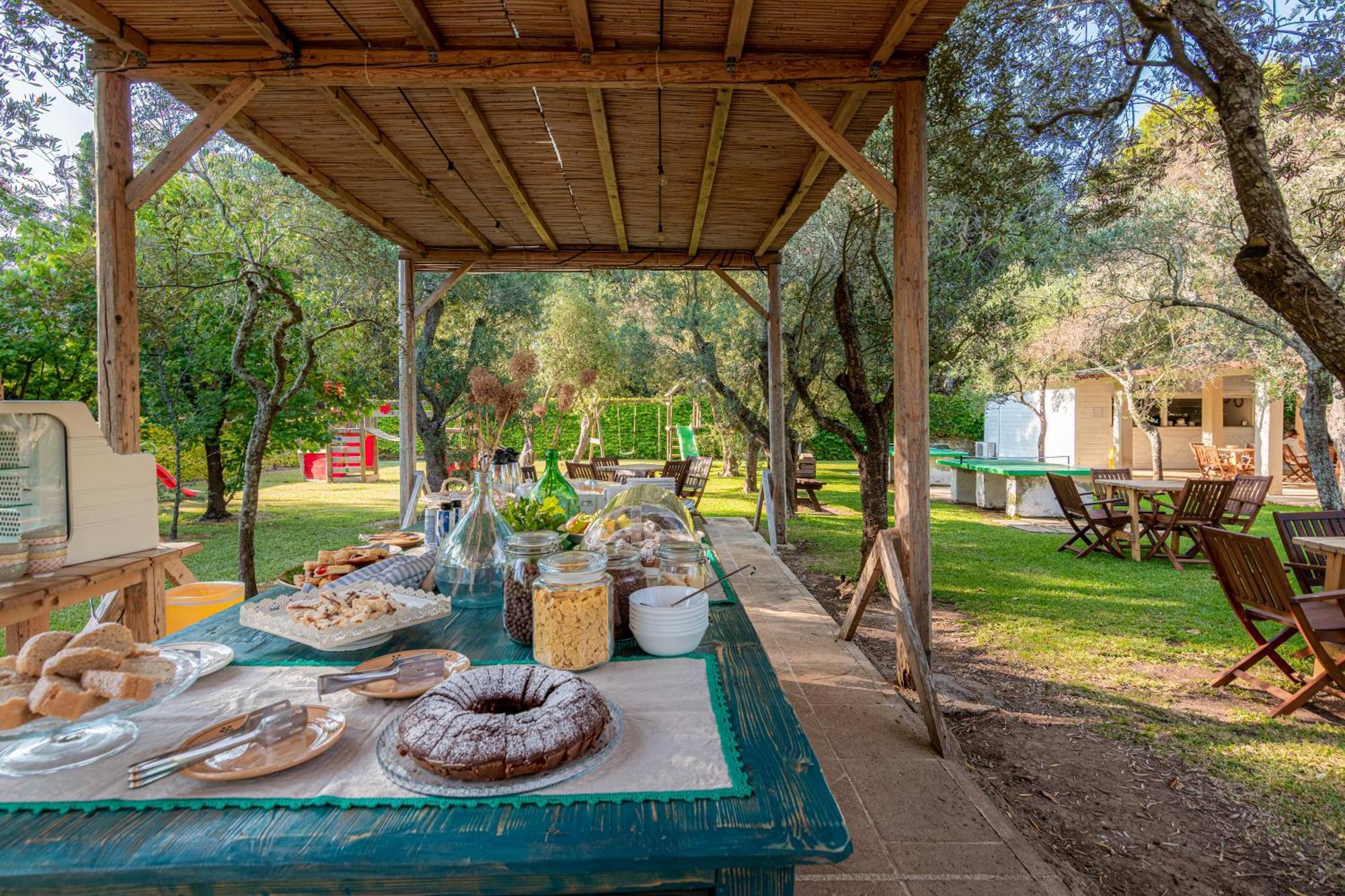 Bio Agriturismo Salos Alimini Bagian luar foto