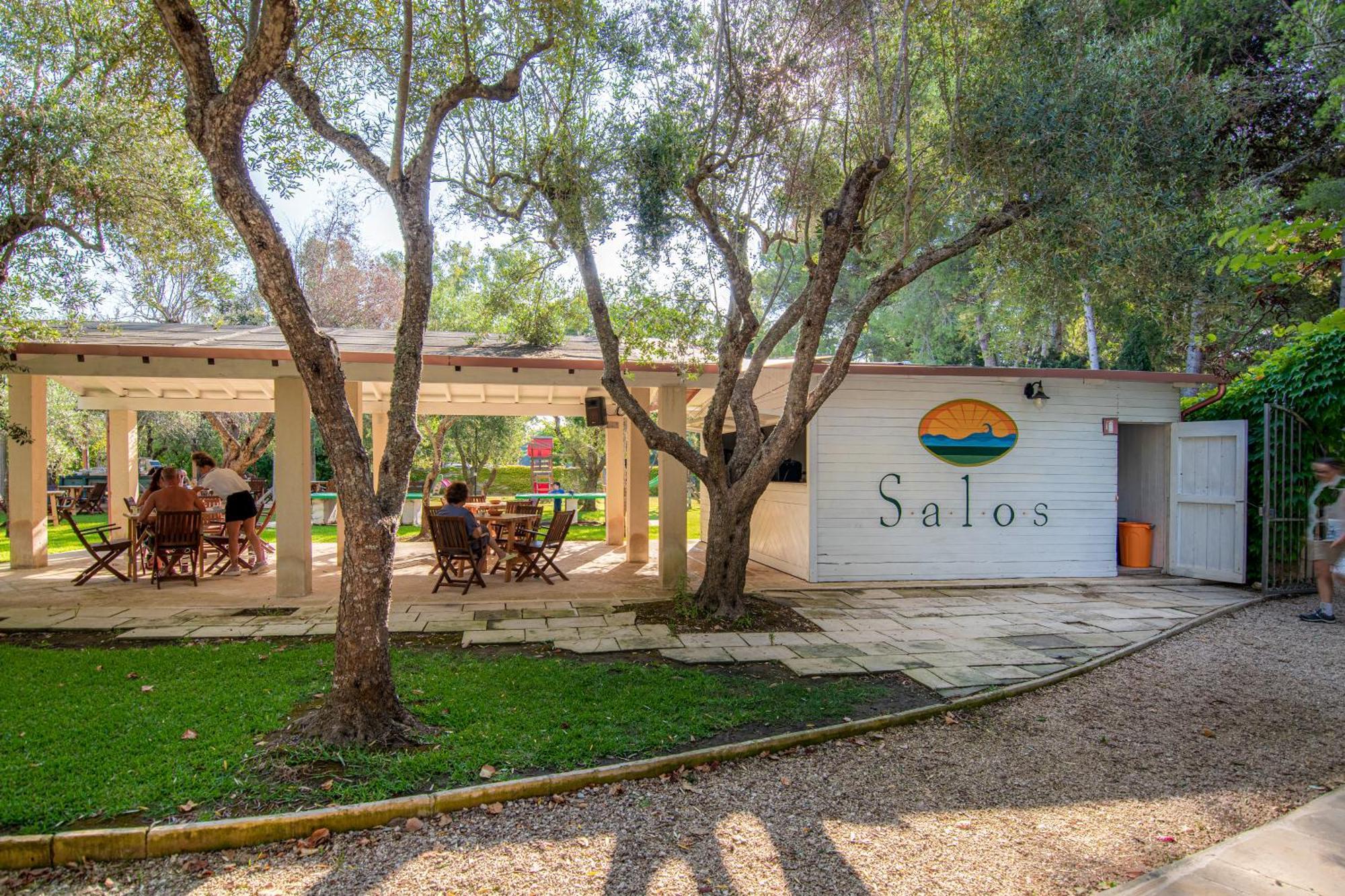 Bio Agriturismo Salos Alimini Bagian luar foto