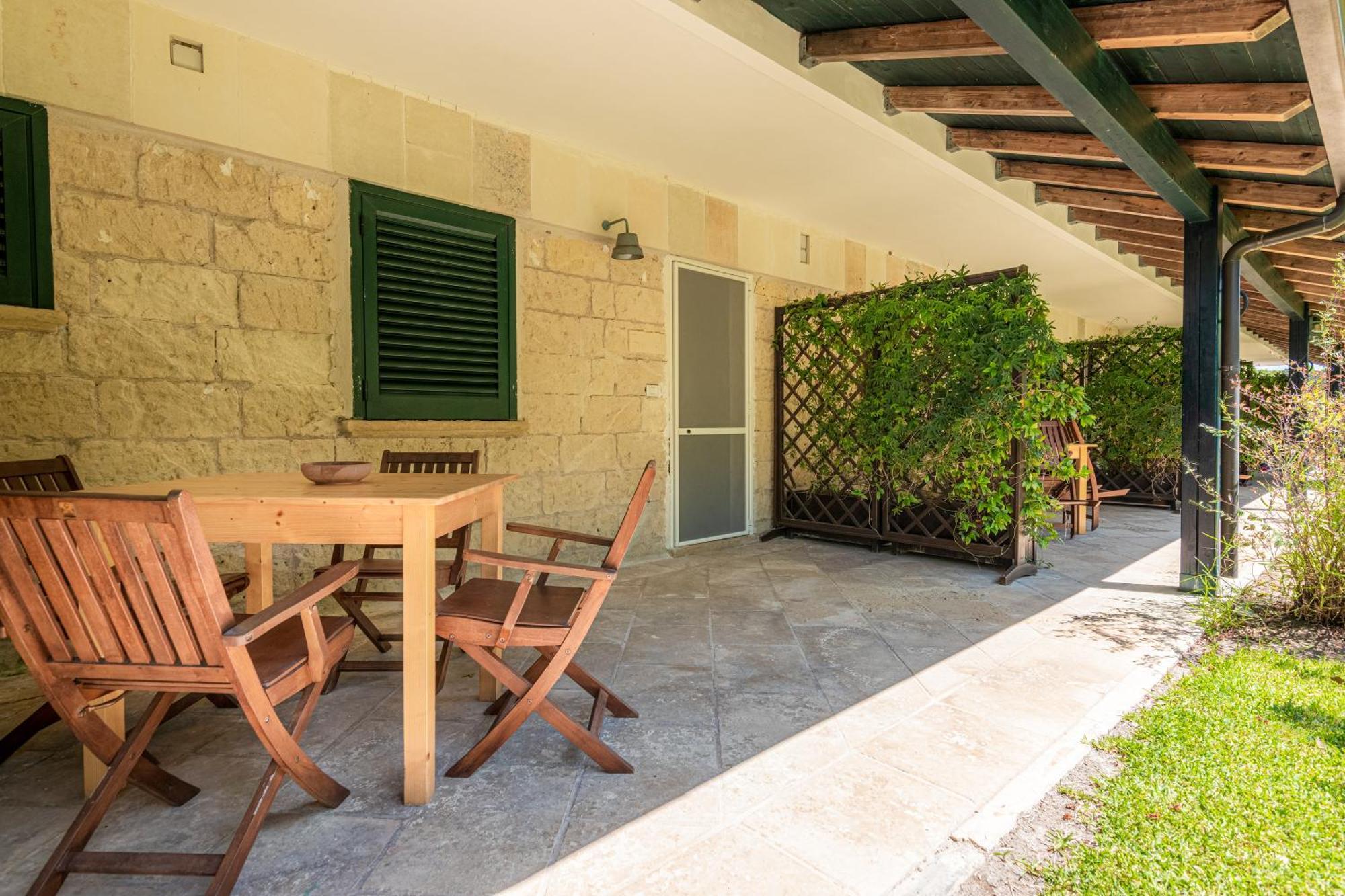 Bio Agriturismo Salos Alimini Bagian luar foto
